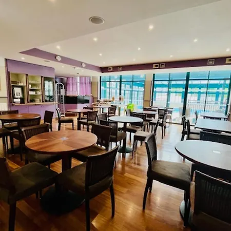 Appartement Charming With Pool In *