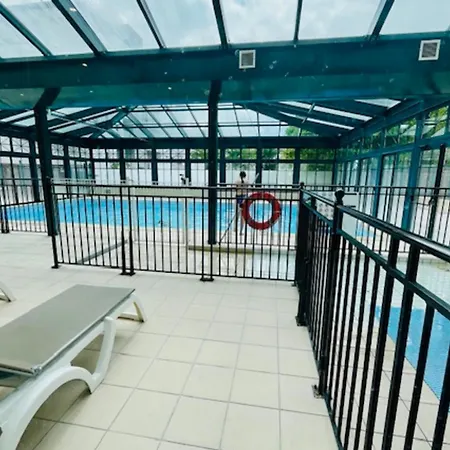 Charming With Pool In * La Rochelle (Charente-Maritime)